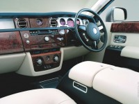 Rolls-Royce Phantom 2003 photo